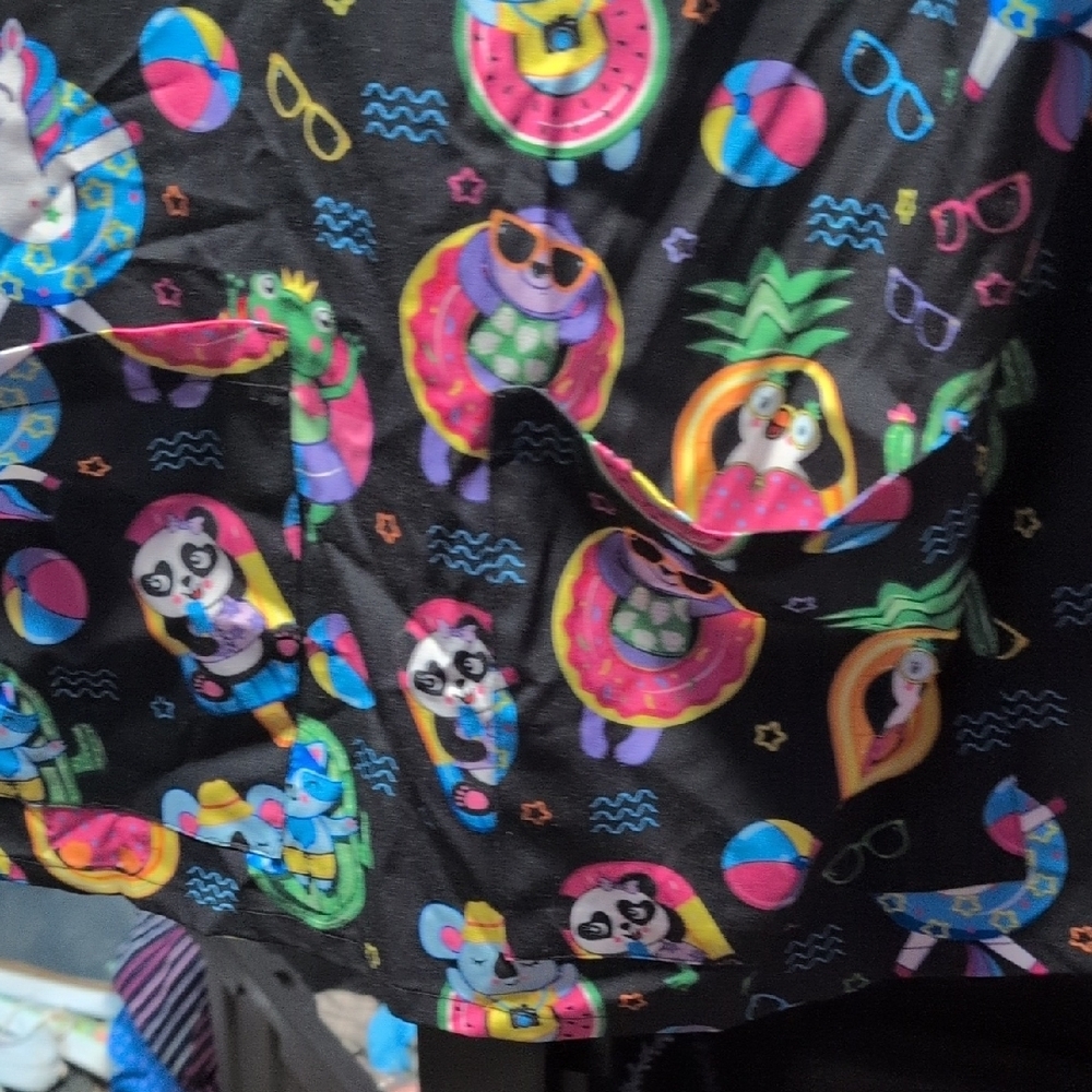 Colorful Patterned Women's Top - Picture 4 of 5
